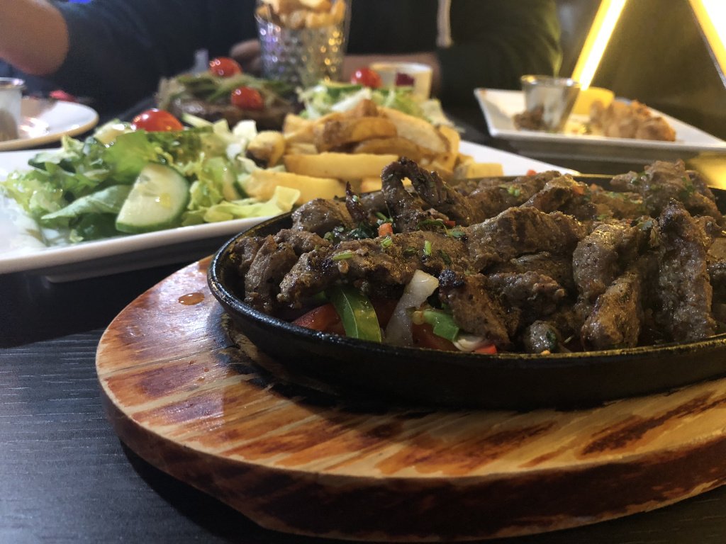 thehalalplug's tweet photo. Le Madison Steak &amp; Grill (Round 2) https://t.co/vze2f2hLJ4 https://t.co/qG5s4MCZLF