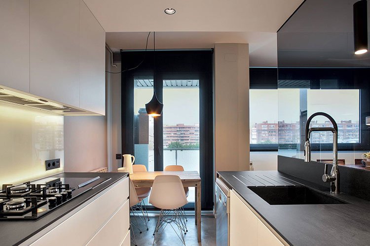 Don't take dark kitchens for granted in 2019: they're here to stay. In your next remodel, consider Basalt Black by <a href="/Neolith_/">Neolith (❖,❖)</a> - a subtle yet compelling design with impressive durability.

[Schedule a visit to one of our Showrooms to view a full slab: bit.ly/2ELR12x]