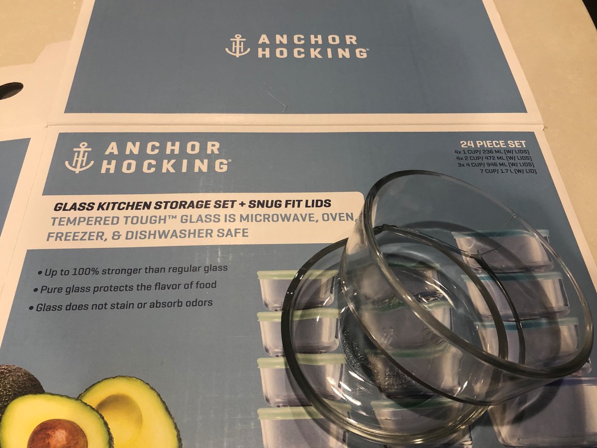 davidtse's tweet photo. @AnchorHocking Just bought a set of your glass storage containers and a number of them started cracking/splitting apart after their first cycle in the dishwasher. Can you help? https://t.co/8DKVI4aSwR