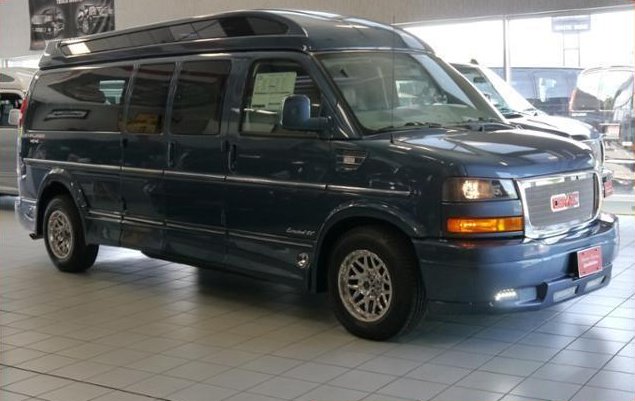 gmc savana explorer 4x4