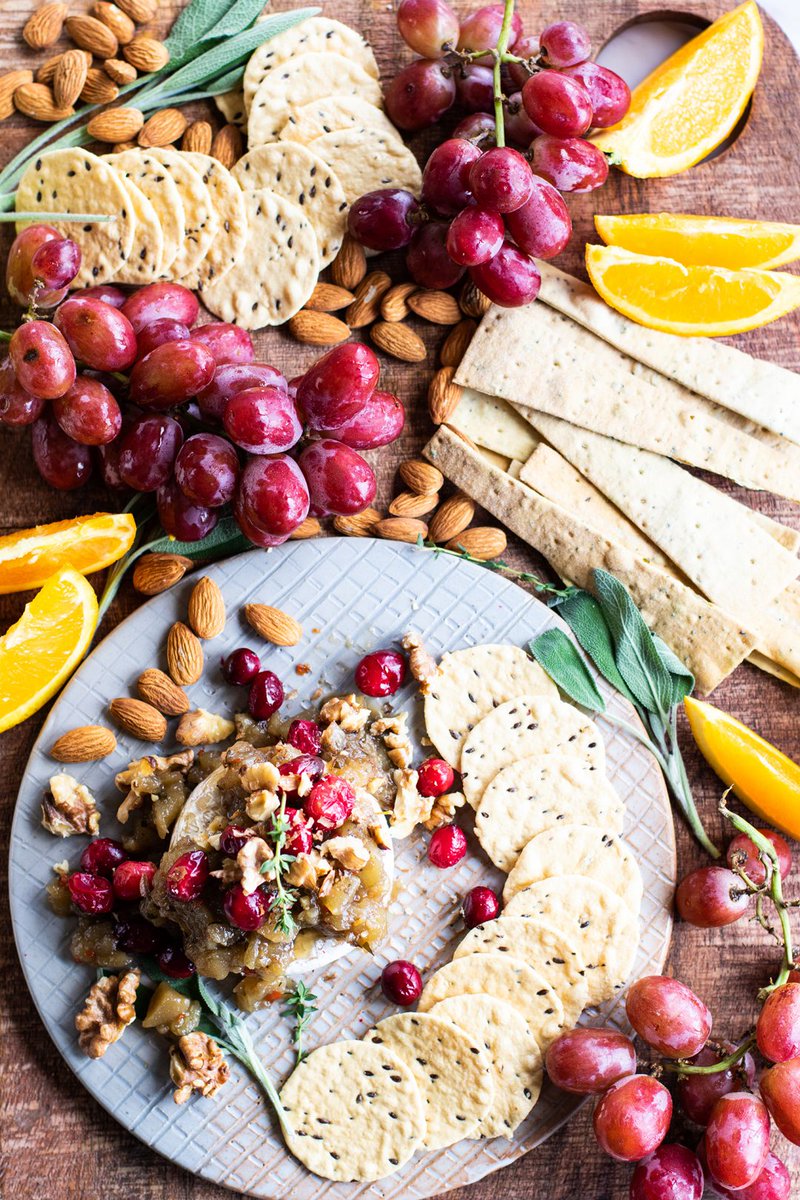 SharpHomeUSA's tweet photo. If you love creamy and melty baked #brie, piled high with a #sweet and spicy pear chutney, roasted cranberries, and toasted walnuts, then this #recipe from our Sharp Chef Michelle is a dream come true. https://t.co/9EPLWT16eG #SimplyBetterLiving #SharpLiving #SharpHome #SharpEats https://t.co/Bxwu3dEGv7