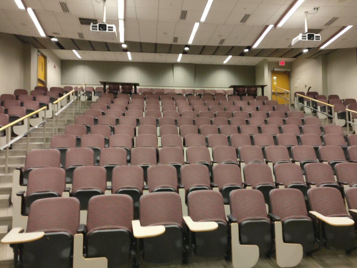 ProfAnnikaPeter's tweet photo. A week from now, I'll be introducing Coulomb's law to a full house. #newprep #eandm #introphysics https://t.co/77GtruAz32