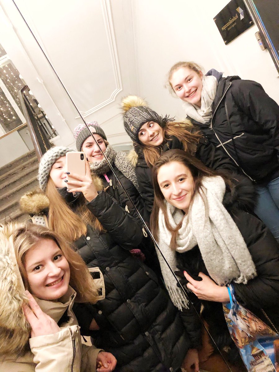 Thank you for this time 🥰 I am glad to see you in Saint-Petersburg ❄️ Love you all 💋💋💋💋