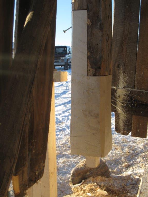 MH_WoodS's tweet image. Restoration project in #UkranianVillage Alberta.  M &amp;amp; H takes pride in being a part of preserving history.  #logbuilder #logrestoration #Albertahistoricsites