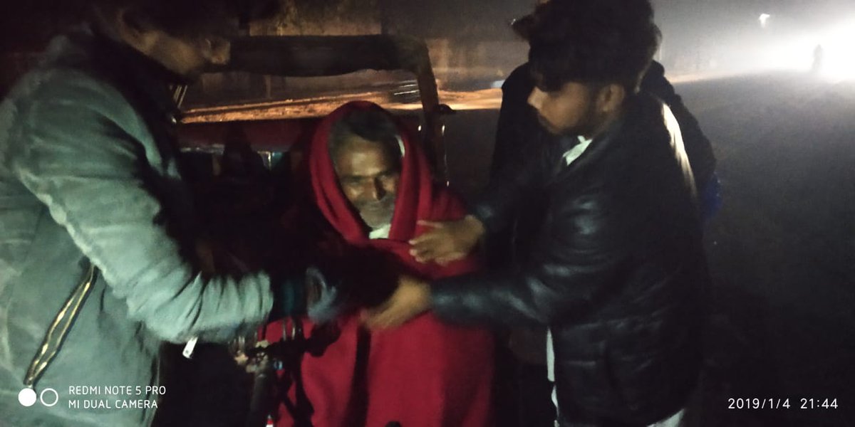 ankitsingh197's tweet image. Humanity has no religion.. Salute to the guys..#TheSymbolOfUnity