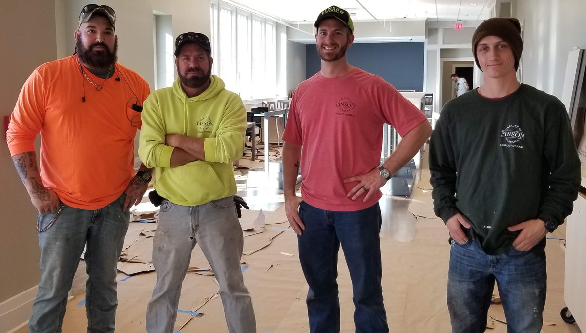PinsonLibrary's tweet photo. We would like to say "THANK YOU" to the awesome folks of the City of Pinson Public Works Department! They have been so helpful throughout our relocation & we appreciate all of their hard work. #pinson #pinsonal #pinsonalabama #pinsonlibrary #publicworks #thankyou #PPLrelocation https://t.co/0zEJkpBO8s