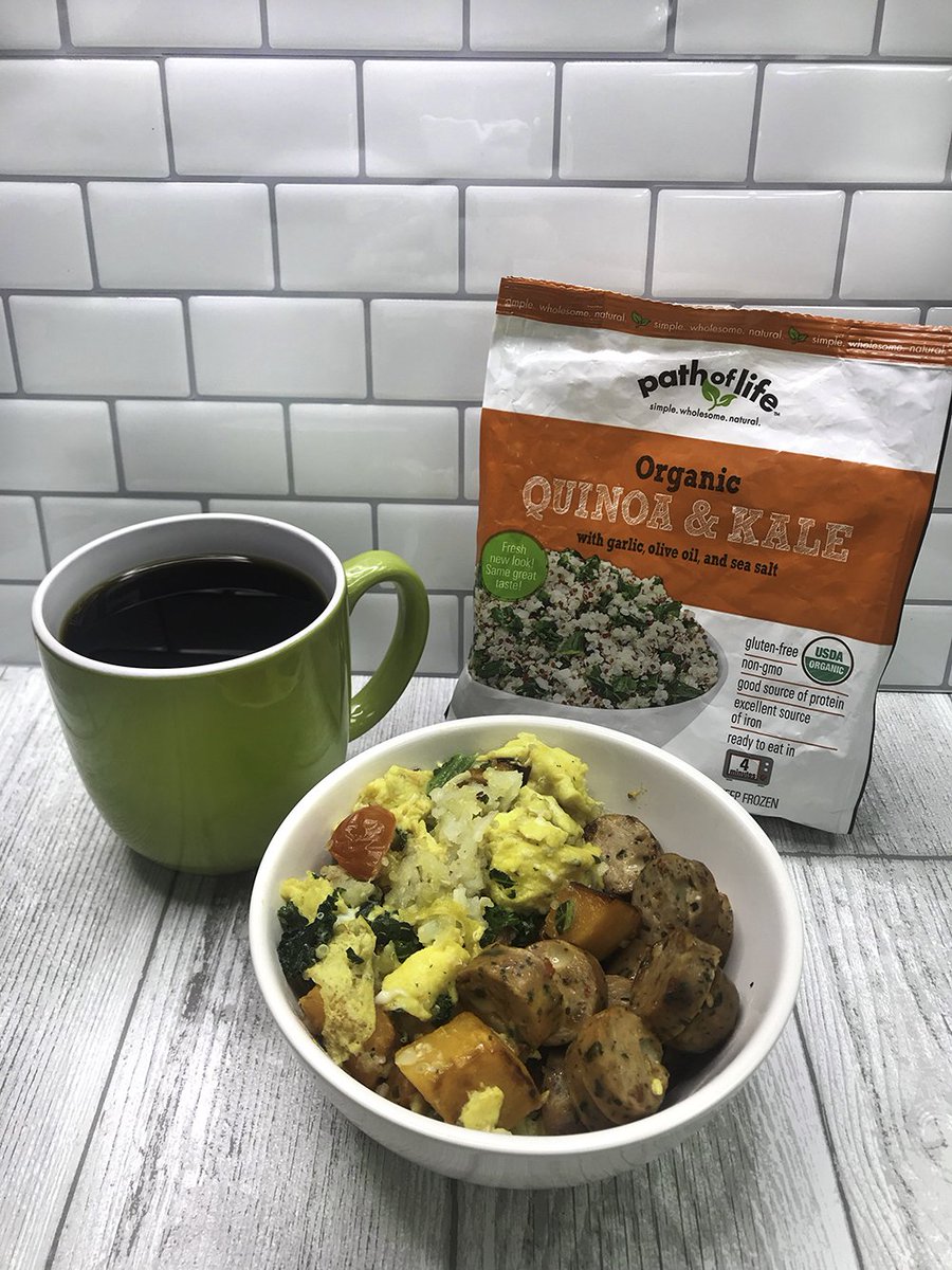 PathofLifeBrand's tweet photo. Add Path of Life Quinoa &amp; Kale to your morning hash for a deliciously unique flavor. 🍴

What is your go to morning breakfast? Share with us in the comments below!

#EatPathOfLife #CleanEating #Breakfast #QuinoaKale https://t.co/On7iyzK4s2