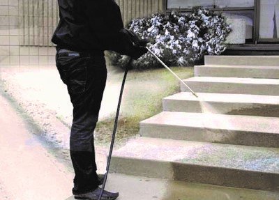 SAVE_SAHS's tweet photo. Slippery path? #Rocksalt is bad for the soil, bad for your local creek, bad for your pet, your walkway, your floors &amp; your car! Wish there was an alternative? There is! SAVE is proud to promote Entry, the first 100% chloride-free ice melt! #StopTheSalt #water #environment https://t.co/HtKu5DKcIw