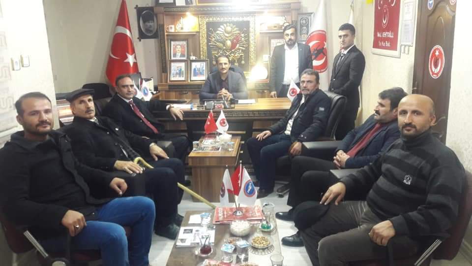 Siirt belediye başkan adayı <a href="/ali_ilbas/">Ali İlbaş</a>
Anadolu Güvenlik Korucuları ve Şehit Aileleri Federasyonu Başkanı @ismailsehitoqlu  ve Yönetimini ziyarette bulundular  Ziyaretlerinden ötürü teşekkür ederiz
<a href="/ZiyaSozen/">Ziya SÖZEN</a> @alifuatatik <a href="/focalapkulu/">Fuat Özgür Çalapkulu</a> <a href="/SiirtValiligi/">Siirt Valiliği</a> <a href="/KorucuFed/">GÜVENLİK KORUCULARI VE ŞEHİT AİLELERİ FEDERASYONU</a> <a href="/afifd/">Afif Demirkıran</a> <a href="/osman_oren/">Osman Ören</a>