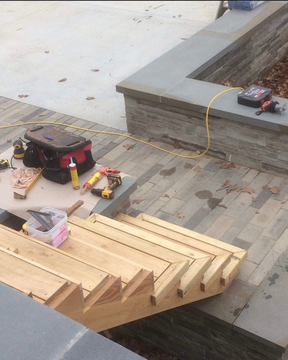 Robidecking's tweet photo. Check out the first photos of a large residential project in Little Rock, AR using #blacklocust @robidecking  Fantastic craftsmanship on these steps!  Update photos to come.  #sustainable #sustainability https://t.co/YZ6G7oj0TF