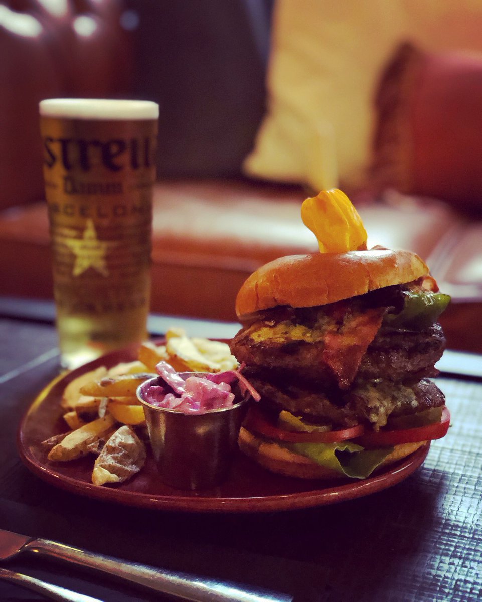 Last Pub Standing tweet media