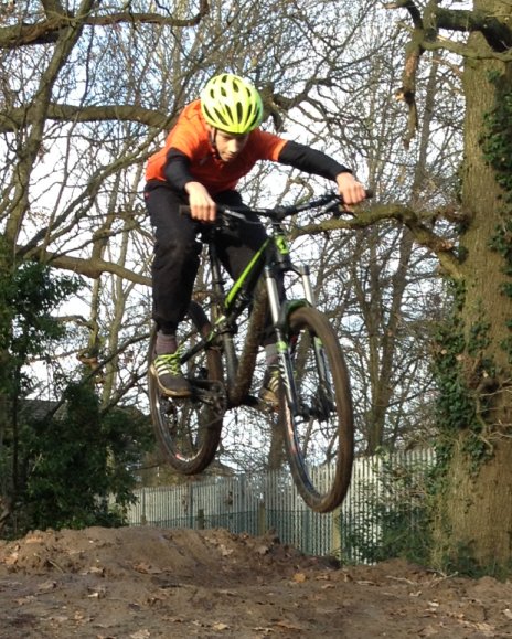 MudClub Rushmoor MTB tweet media