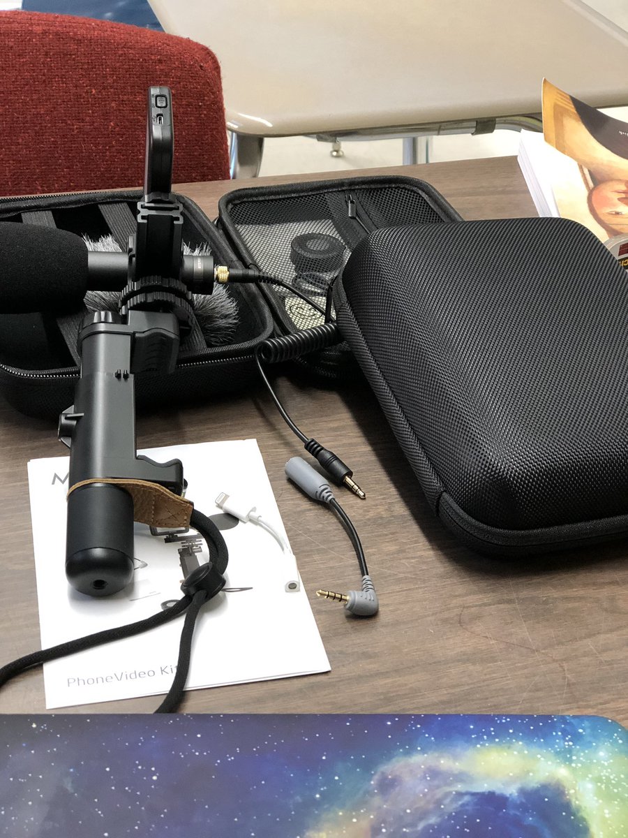 EHHSComet's tweet photo. The Comet has received video recording kits to help us get more professional. Let us know what EHHS or East Haven community events we should attend! What should be our first live video? #CometNews #studentnews #WeAreEHPS #EHHSExplores https://t.co/hEY40F3Btj