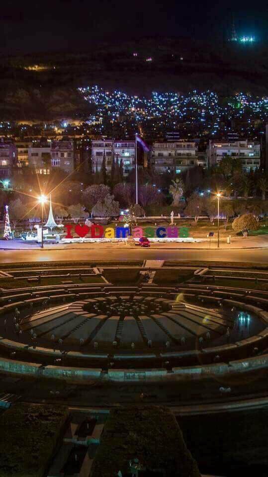 mohaab211's tweet photo. #سوريتي 
ملتقى العشاق 

بين
دفئ الإشتياق

فهناك
من يشتاق حنين

وهناك
من يحتاج عناق. 💕

#مهاب
#رمال_الحرفGp 
#مملكة_القيصر 
#احساس_القلم
#ياسمين_الشام
#قمر_الشام
#حروف_فريدة 
#رونق_الحرف https://t.co/lEH5jCrzOD
