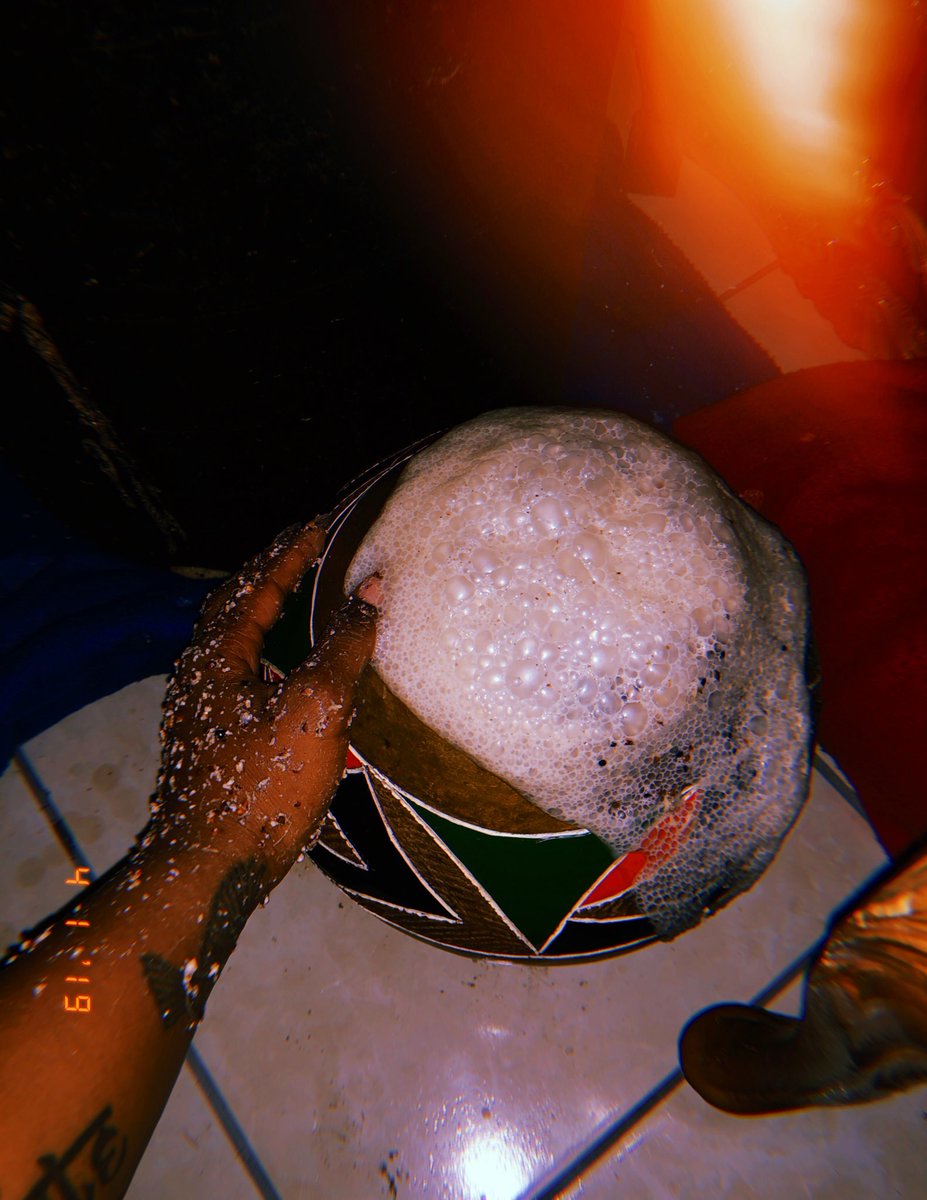 Boity's tweet photo. Badumetse. 👏🏾❤️ #ThanksgivingSeason https://t.co/MLbk7iQYhB
