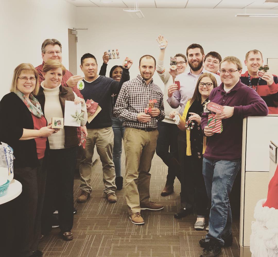 jgwentworth's tweet image. #fbf to “last year’s” annual Accounting ornament exchange 🎄
.
.
.
.
#happyholidays #2018 #employeefun #teambonding #jgwentworth