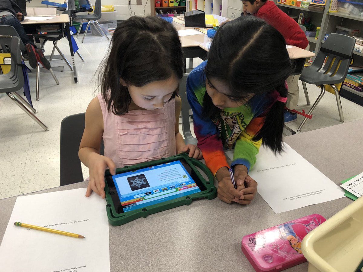 RLC_Hernandez's tweet photo. Working together to researching the question “What types of precipitation are there?  What changes rain to ice or snow?” @RLCPrincipal #rlc19 #firstgrade #pbl https://t.co/agSR6MeoeM