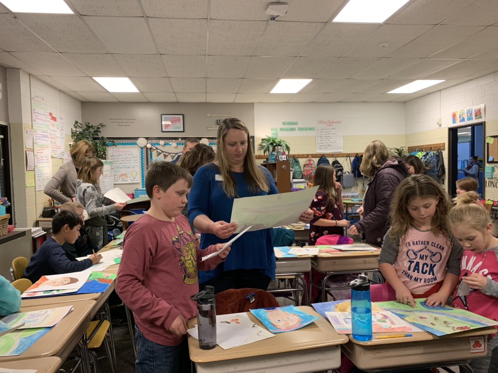 DennisonsDen's tweet photo. Thanks parents, grandparents, and other family members for coming out to our Lunch and Lead! They loved sharing their work with you! @AtkinsonElem @HCPSNC #literacythroughart #fourthgraderocks https://t.co/mcBwQsGnqE