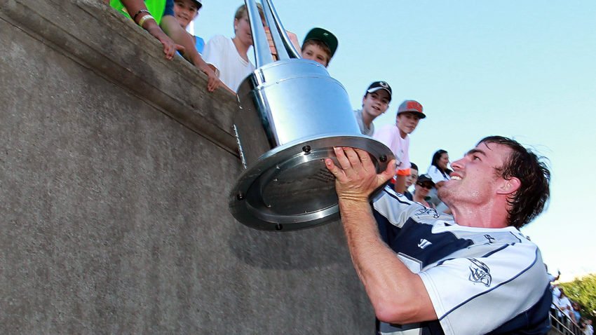 PLLCannons's tweet photo. We think you'll get this one...
#Cannons Offensive Coordinator @brubeor won a championship in #Boston for the Bayhawks. Who won the MVP for #ChampWeekend that year??
#NationalTriviaDay // #GoCannons https://t.co/qgCQY4er2D