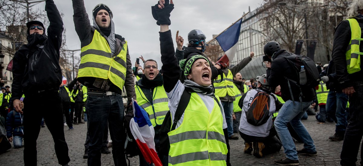 - France's Yellow Vests: A Test for the Populist Left - Dissent Magazine / Chris McGrath / Getty Images | Jan 3 '19 -