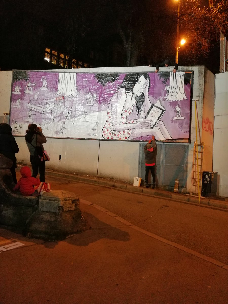 Cath_Vaganay's tweet photo. A découvrir absolument #deloupy artiste du mois à l'honneur sur le MUR : https://t.co/P2kJD7US4H, support de 3m x 8m : "Un collage par mois pour la santé publique"
Rue du Frère Maras @saint_etienne_ https://t.co/6WiKK6CT4J
