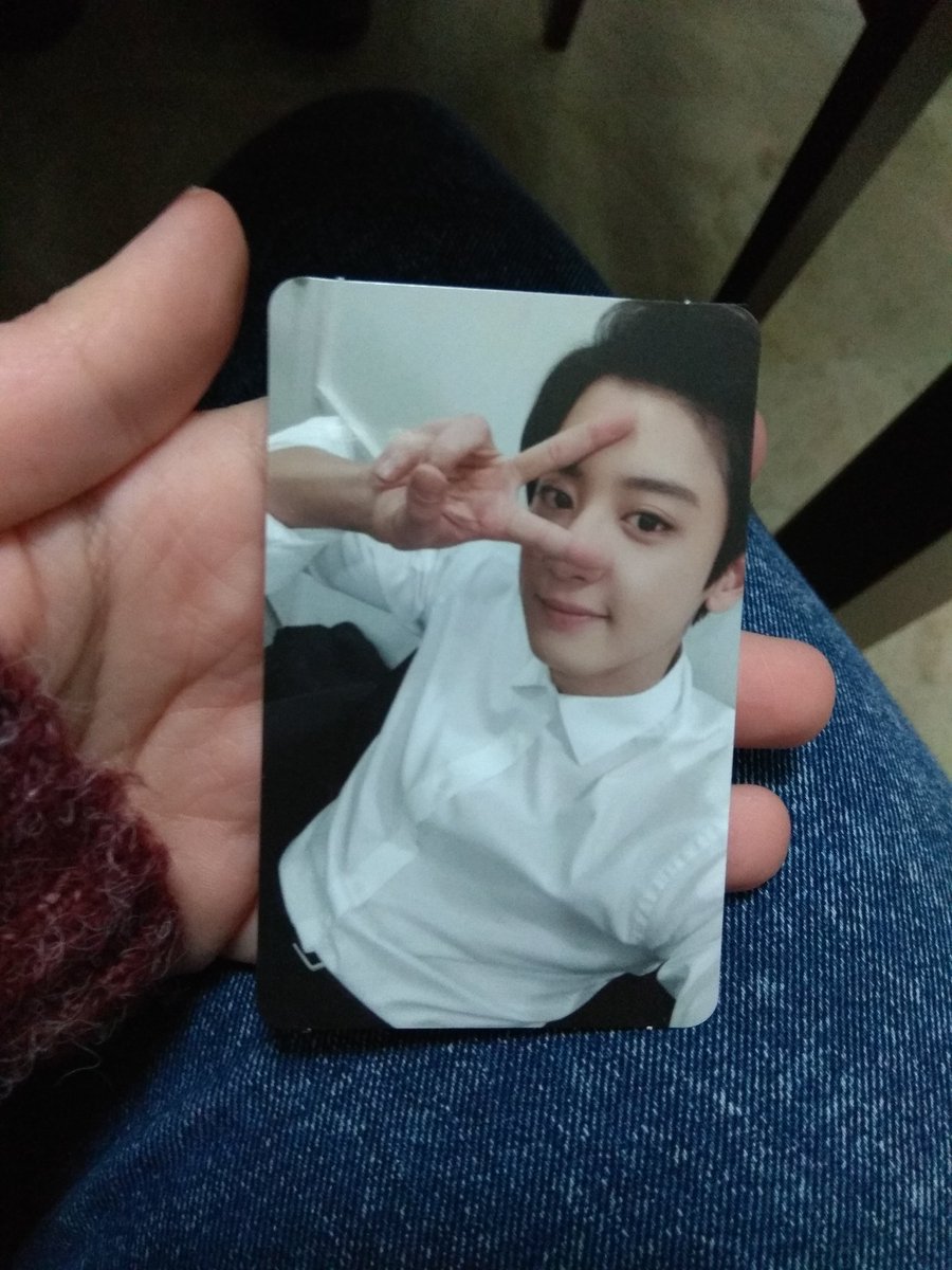 kurumi_moose's tweet photo. Me ha tocado Chanyeol en la photocard de Vivace.
Cambio por la de D.O!!!
España.
#vivacephotocard #vivacepc #exol #exotempovivace #exovivace #exoespaña #exolespaña https://t.co/dF4vooTs6N