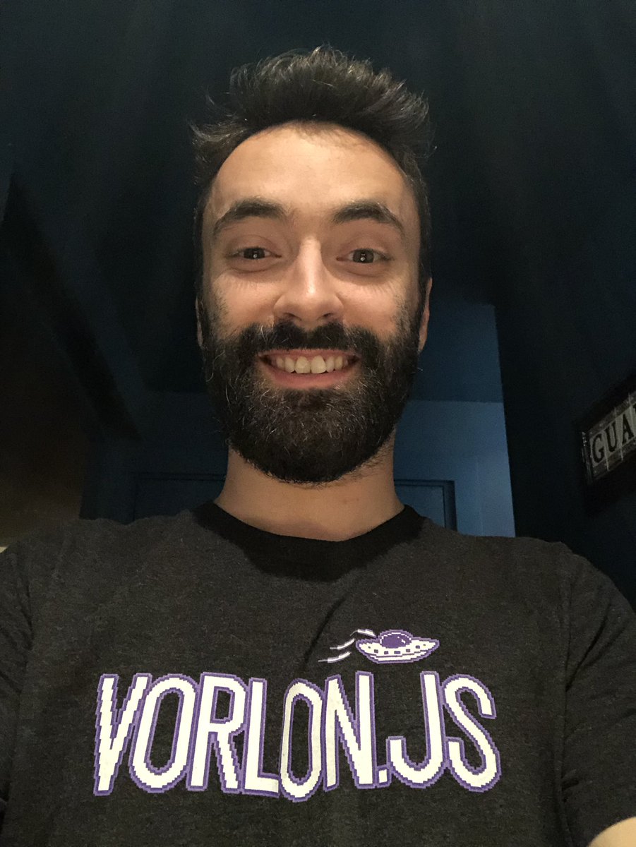 DePhiless's tweet image. Going in the bar on friday like... #vorlonjs @meulta @deltakosh