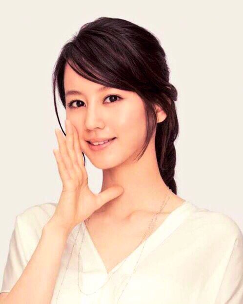sami2822's tweet photo. 燃費に感動！堀北真希 "エネチャージ" #lovecars #videotopics #suzuki https://t.co/espU2upm8p @YouTubeより
今日も綺麗な真希ちゃんおはようございます。💕💕💕 https://t.co/Tte0ugwVW1