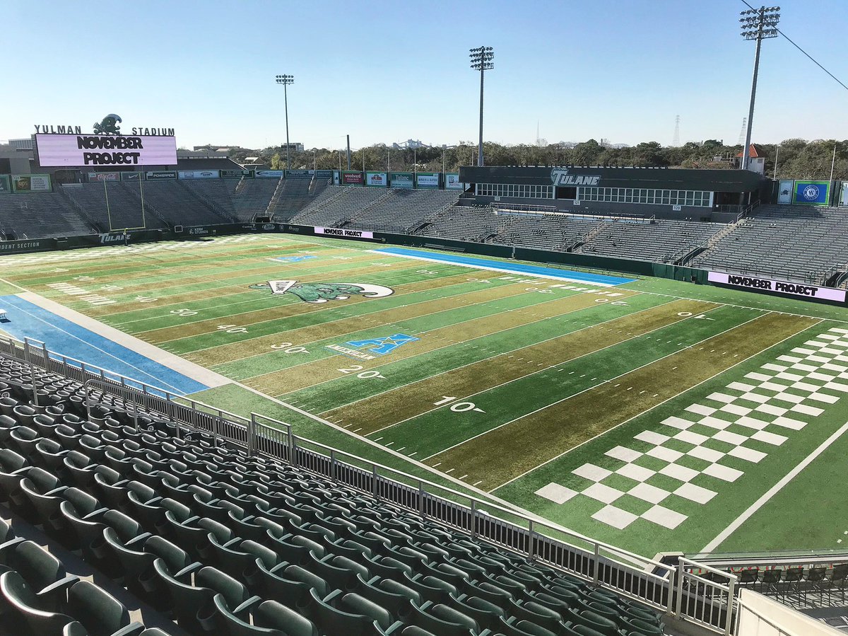 It doesn’t get better than this. 

TOMORROW. 8AM. Yulman Stadium. #justshowup #freefitness