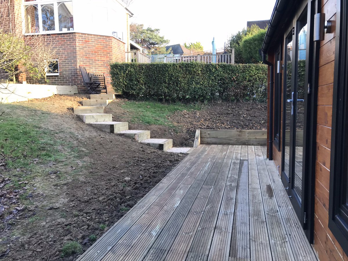 BuckinghamsLand's tweet photo. First job of 2019 ticked of. Added sleeper steps with concreted decorative stone to a job completed in 2018. Lots more to come #hardlandscapingdesign #landscapedesign #hardlandscaping #steps #sleepersteps https://t.co/xK0KWnkCsz