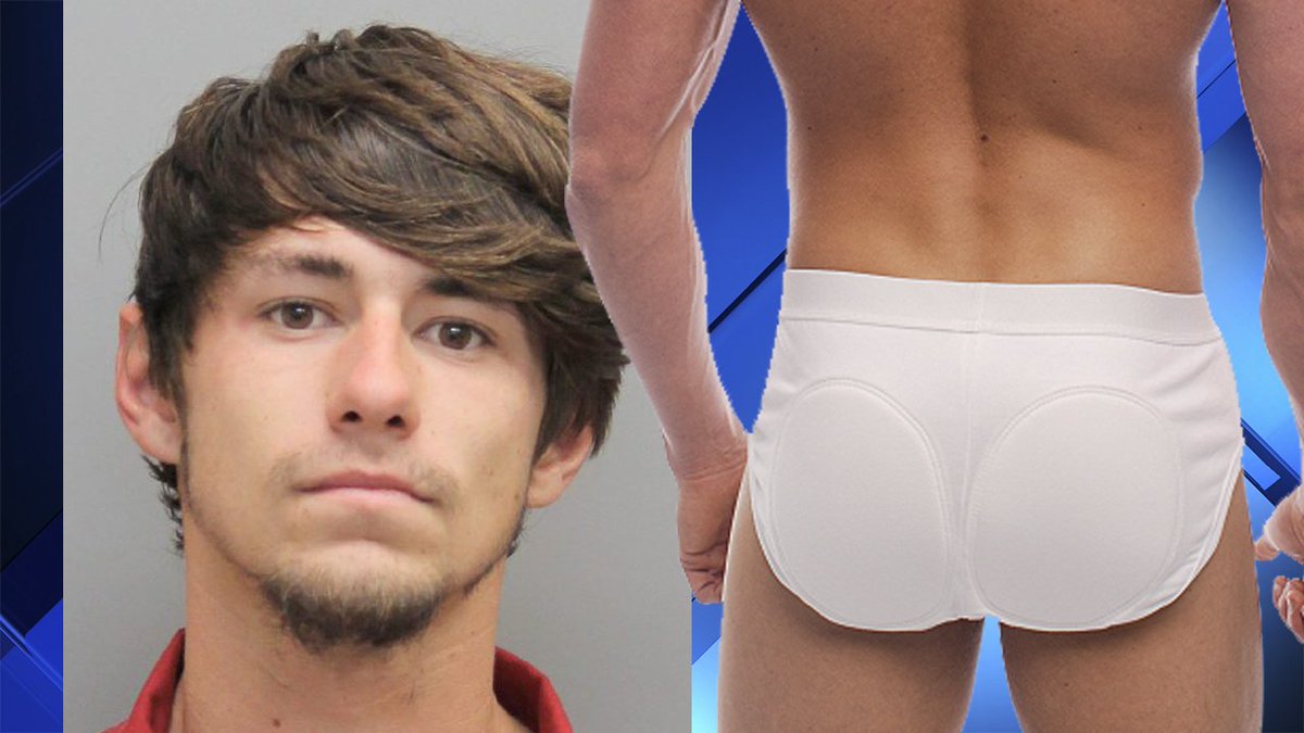 Suspect tries to hide gun inside buttocks bit.ly/2BWQKWg?utm_so… https://t.co/VDGuQWc0uP