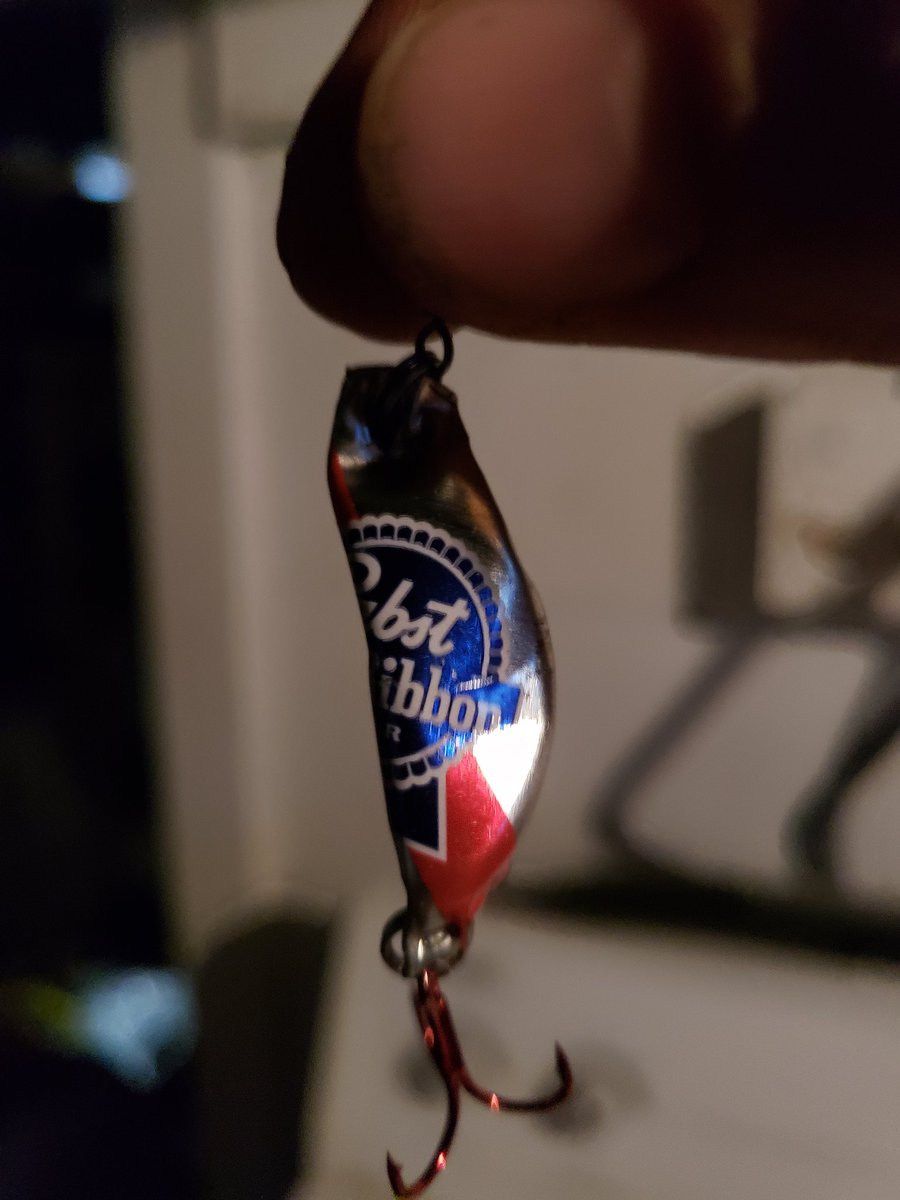 mschwarm75's tweet photo. Look what I just got. Thanks @LowellMiller17 for the lures man they look great. I feel like I should send the PBR one to @Lizardkingfish hahaha https://t.co/U77RxXXaXh