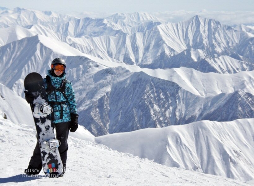 GeorgiaFind's tweet image. #doha #Qatar #Cities #Snow #WinterClassic #georgia #arabia #London