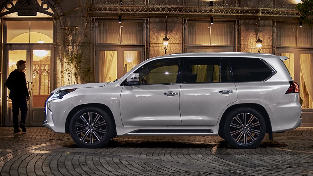 Lexus of Northboro tweet media