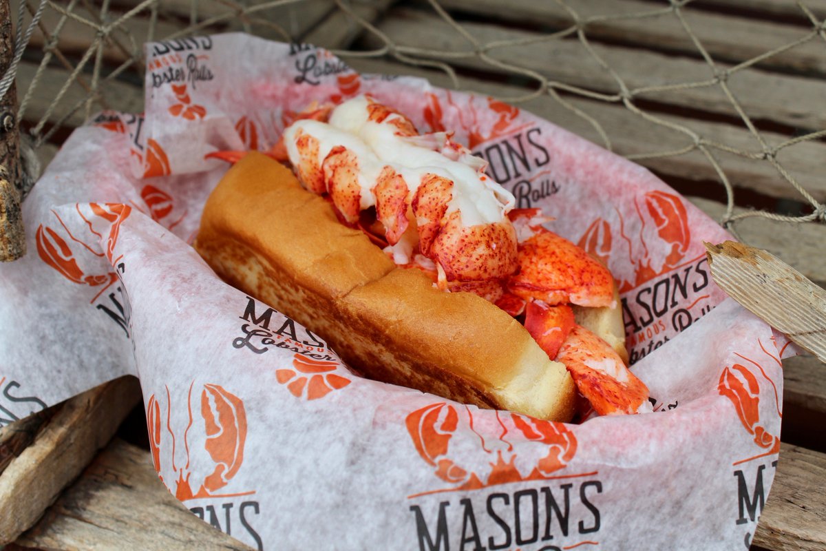 Today's Catch: Sustainable, wild caught lobster from the clear, cold waters of Maine. Available at all locations, always. #masonsfamouslobsterrolls #lobsterrolls #mainelobster #remainetrue