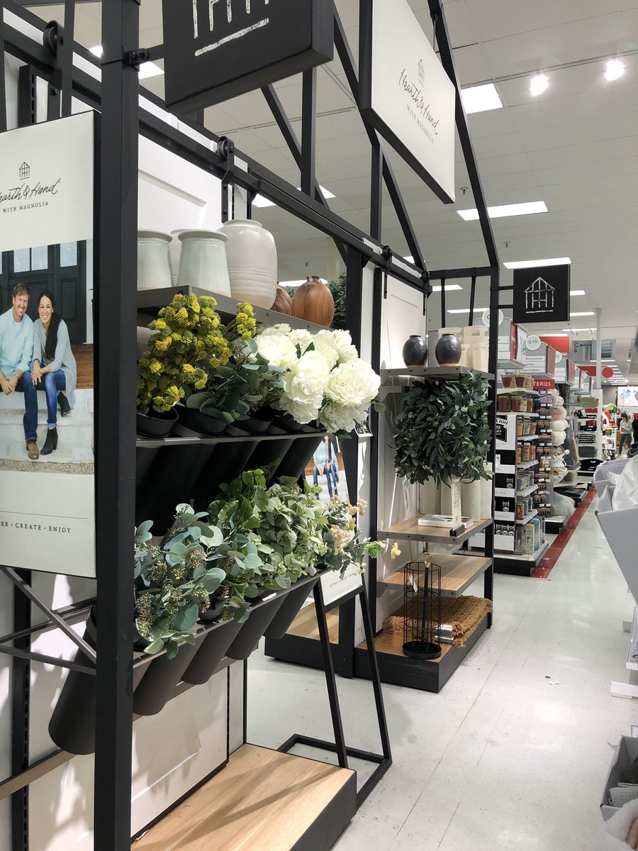 Too.Cute.For.Words. This was a FUN set and we are ready to sell! #HearthAndHand #Magnolia #t0239FridayFun