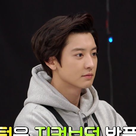 jxesung's tweet photo. *shaking* https://t.co/zKhmpKBs6W