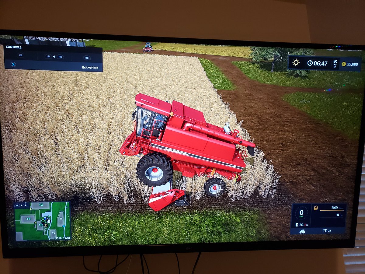NakedPear's tweet photo. Two minutes into #FarmingSimulator2017 and I realize this may not be the game for me https://t.co/ZZdVggy1tk