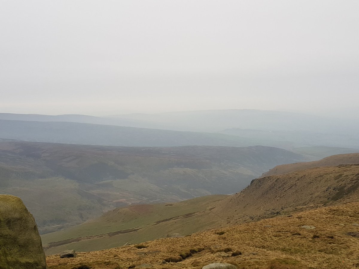 darren_ifa's tweet photo. Brilliant day with @freshwalks, cracking way to blow the Christmas cob webs away #networkingdonedifferently #glossop #20km https://t.co/7iehXbZpaS