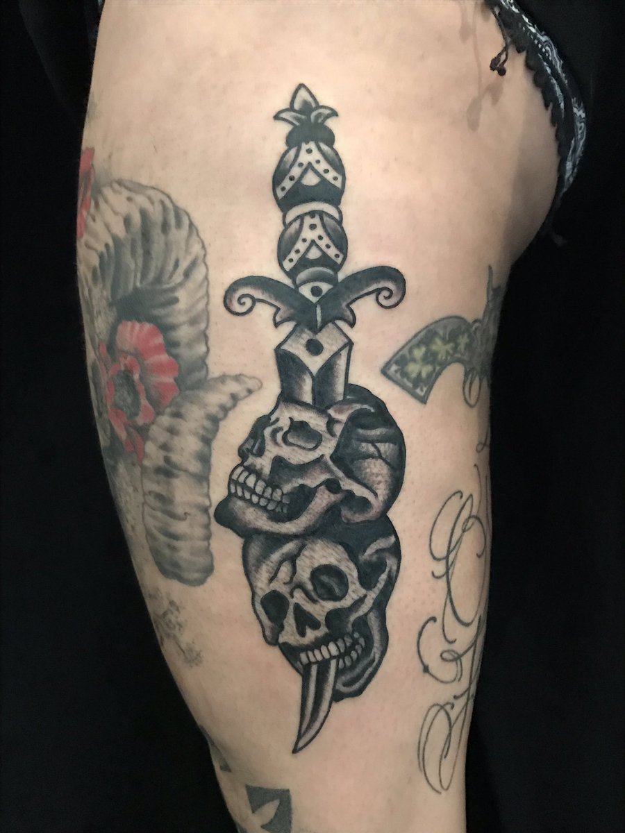 Bold will hold by Lal #londontattooist #oldschooltattoo