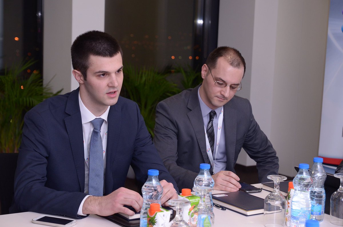 milos002's tweet image. #OpenLink #MovingForward