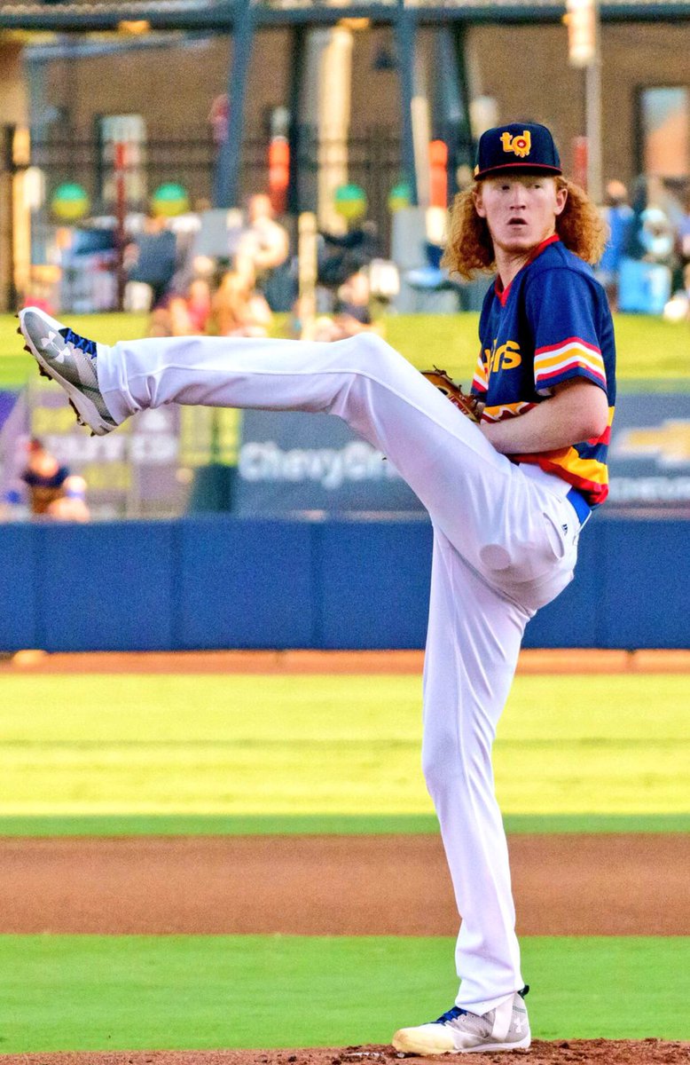 MSMsports's tweet photo. Congrats @d_maydabeast - named @Dodgers TOP pitching prospect (#4 overall) by @BaseballAmerica for 2019! Dustin, excited for you & I KNOW this just makes you hungrier to work hard & get to the SHOW! @millie_trau @Dannymay5 @suzanne04m THANKS @UABaseball @RawlingsSports #msmfamily https://t.co/KrusdvkDro