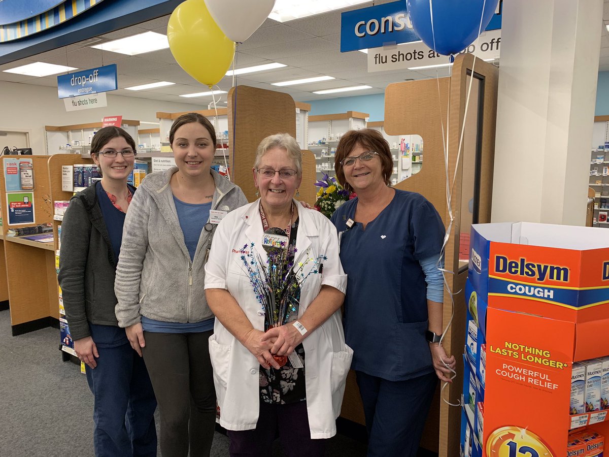 krissydhuff's tweet photo. Retiring after 47 years of pharmacy service! What a run! #6696 and our Brownstown community will miss you. @CVSHealth @cvspharmacy #brownstowncvs #cvspharmacy https://t.co/HASzdWqEUn