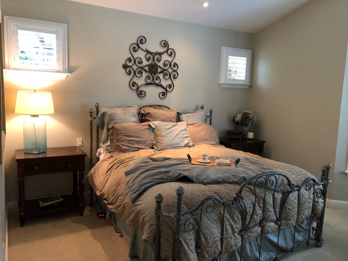 BayAreaRealtor0's tweet photo. Beautiful Single Story Home in Danville, Ca Coming Soon!

The home has 4 bedroom, 3.5 bath, 2,876 sqft home on 16,000 sqft corner lot in cul-de-sac with a 3 car garage, has a gorgeous backyard with a pool &amp; spa!

This home is not yet on the market! Message me for more info! https://t.co/1ixkXqEBls