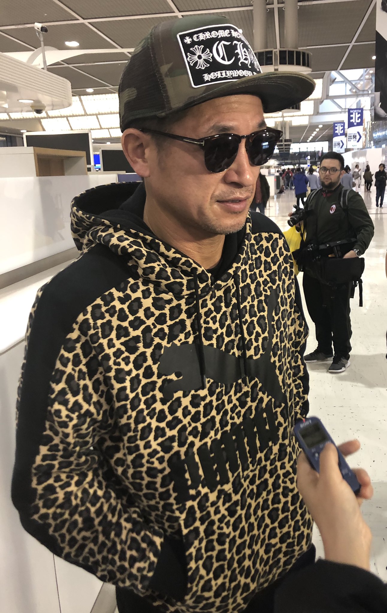 三浦知良 Kaz Kazuyoshimiura キングカズ カズ伝説 ブラジル留学 海外挑戦 W杯落選 レジ現役続行発表 Twitter