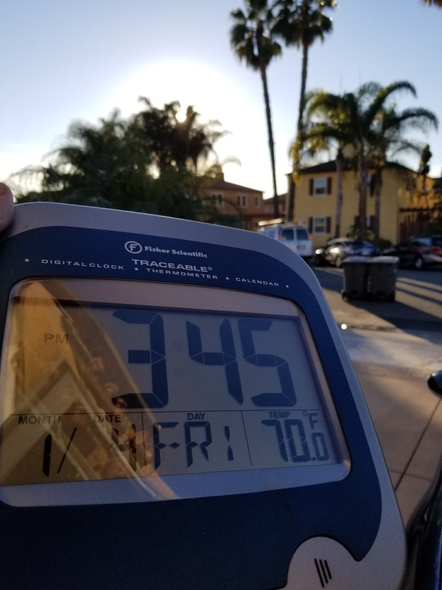 djkinkle's tweet photo. Had to turn on the AC in the car today. #SanDiegoWinter #proofoftemp https://t.co/Rkcm40cGzr
