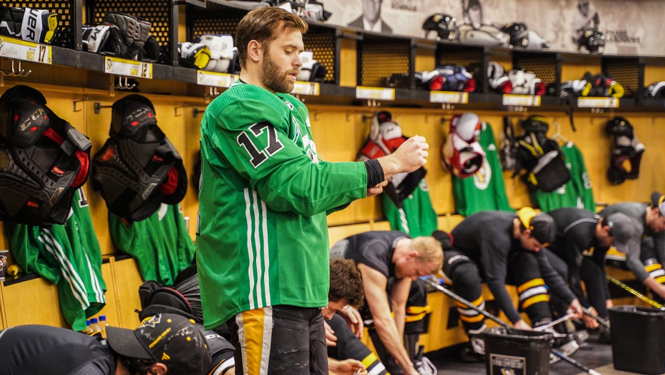 Pittsburgh Penguins on X: Penguins players will wear green warmup jerseys  before Friday's game to support the “Sports Matter” program created by  DICK'S Sporting Goods. The jerseys will then be available for