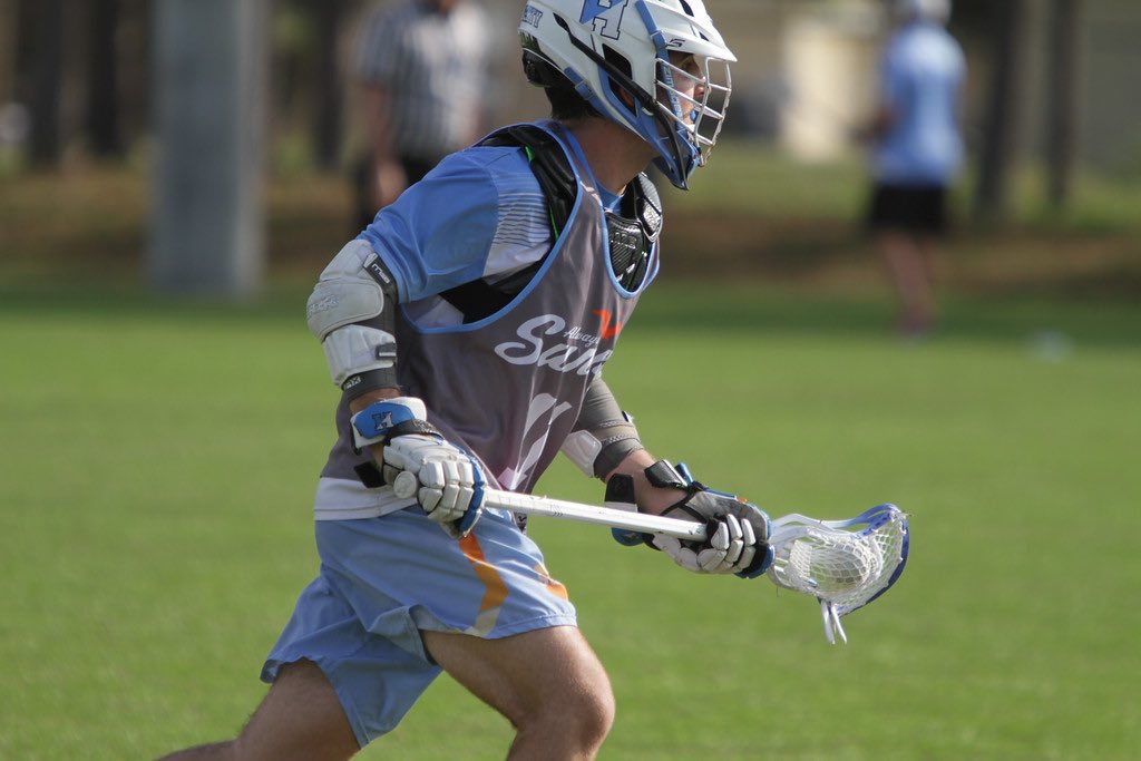 chofer0312's tweet photo. Proud and blessed to announce that I have verbally committed to continue my academic and lacrosse career at Embry-Riddle. I would like to thank God, my family, friends, and coaches for helping me get to this point. #GoEagles https://t.co/90JWiUeKKa