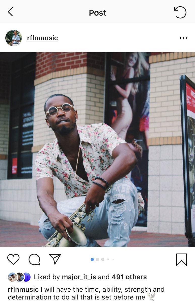 BriHallOfficial's tweet photo. To the women of the future I have so much care &amp; love for you. My “R. Kelly” is an aspiring musician gaining popularity from my University. He uses friendship w/ women to prey on them. 6+ victims. After 2/6/15 I received the worst gpa in my life, depression, and anxiety attacks. https://t.co/1saL4FxfsA