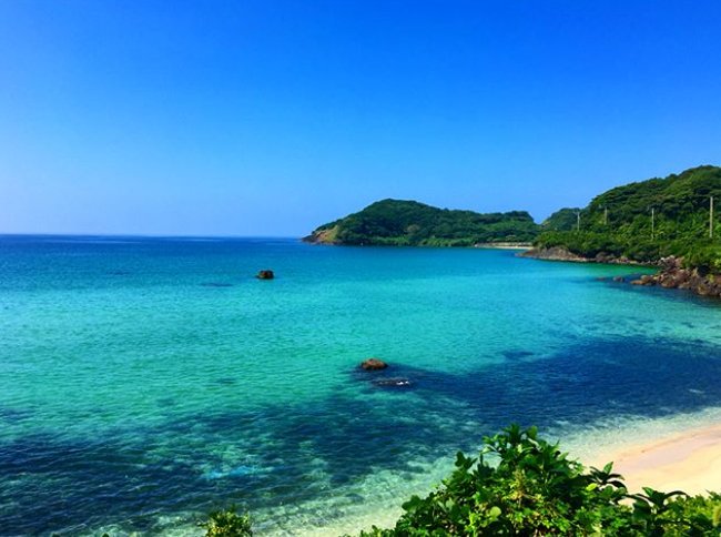 Superbview_wrd's tweet photo. 長崎の『人津久の浜』 ★★ https://t.co/mubQI8DKwR